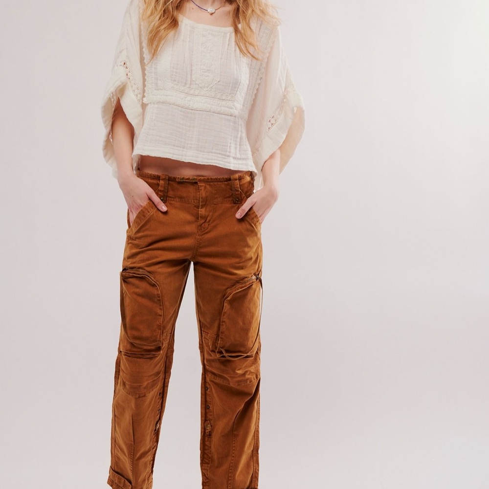NWOT We The Free Cargo Pants